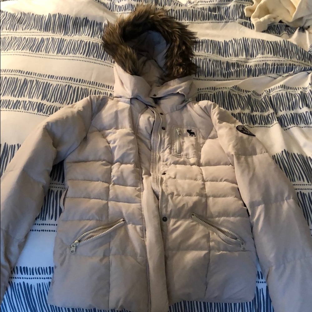 Abercrombie & Fitch Faux Fur Hooded Puffer